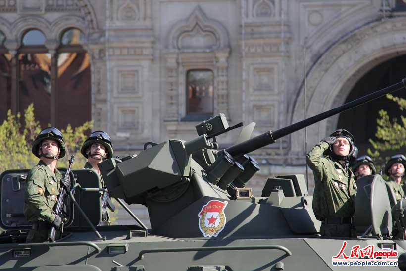庆祝苏联卫国战争胜利68周年阅兵式在莫斯科举行