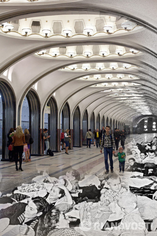 1941年和2013年莫斯科马雅可夫斯基地铁站  图片来源：俄新社