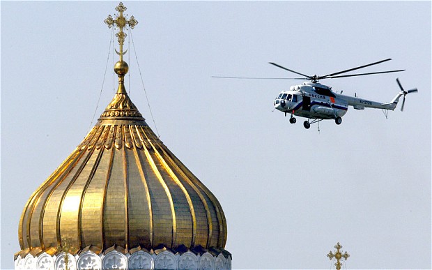 组图：俄总统普京欲乘坐直升机上下班遭吐槽