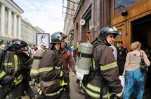 莫斯科地铁发生火灾 地面交通压力增大