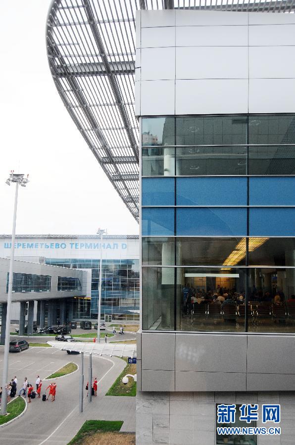 这是7月4日在斯诺登目前滞留的俄罗斯莫斯科谢列梅捷沃机场拍摄的D航站楼乘客候机大厅。