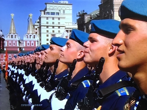 2016年5月9日莫斯科红场上举行胜利日阅兵（视频直播截图）