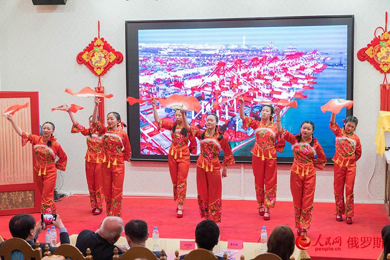 “中俄各界共慶國際‘三八’婦女節聯誼會”在莫斯科舉行（人民網記者 屈海齊 攝）